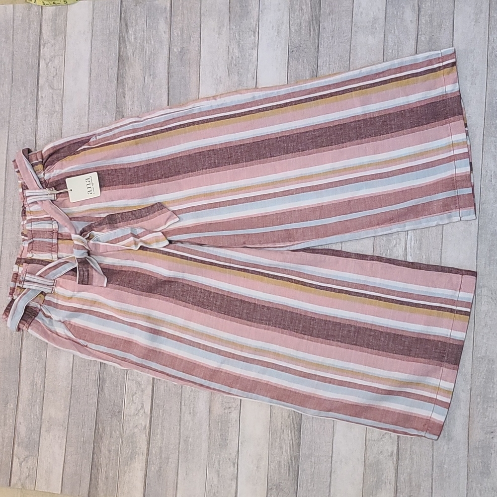 A.N.A. Linen Blend capri pants Pink Emma Stripe size Small